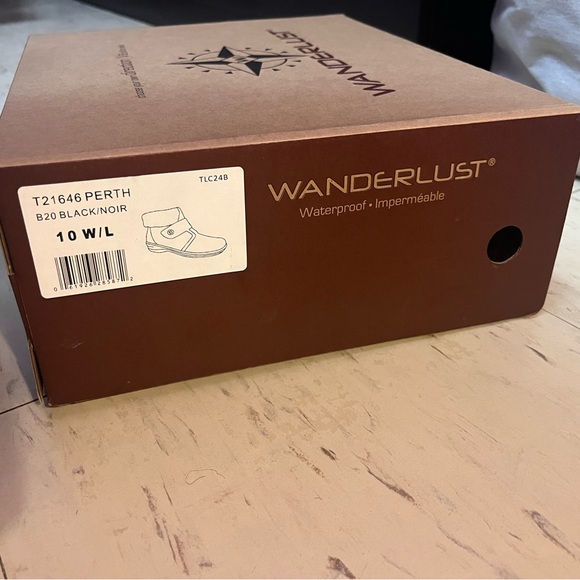 Wanderlust Black Waterproof Women's Boots - Picture 3 of 3